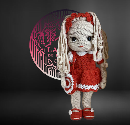 B-girl 1:1 Limited Edition by La Casa De Las Flores