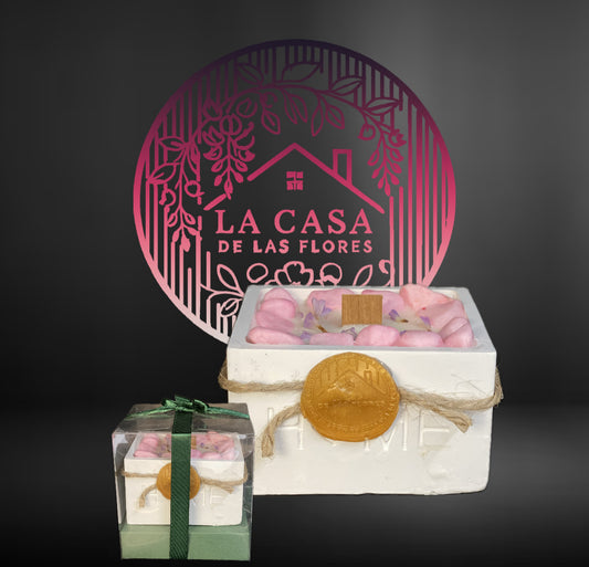 Handmade HOME Candle by La Casa de Las Flores